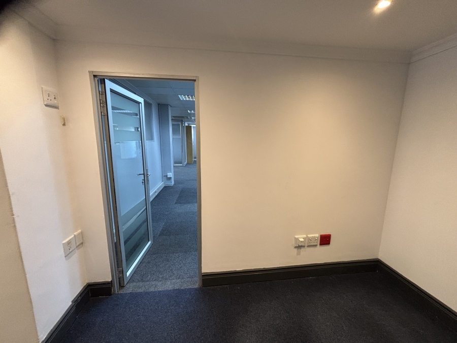 To Let Commercial Property for Rent in Tyger Valley Western Cape